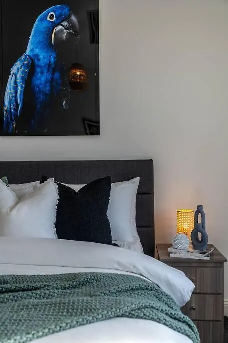 Aqua By The Sea - 1Br, Beachfront, Pool & Gym Henley Beach South 0*,  Australia