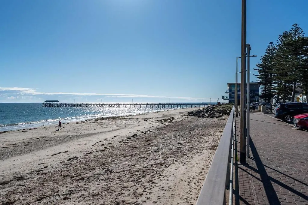 Aqua By The Sea - 1Br, Beachfront, Pool & Gym Henley Beach South Australia