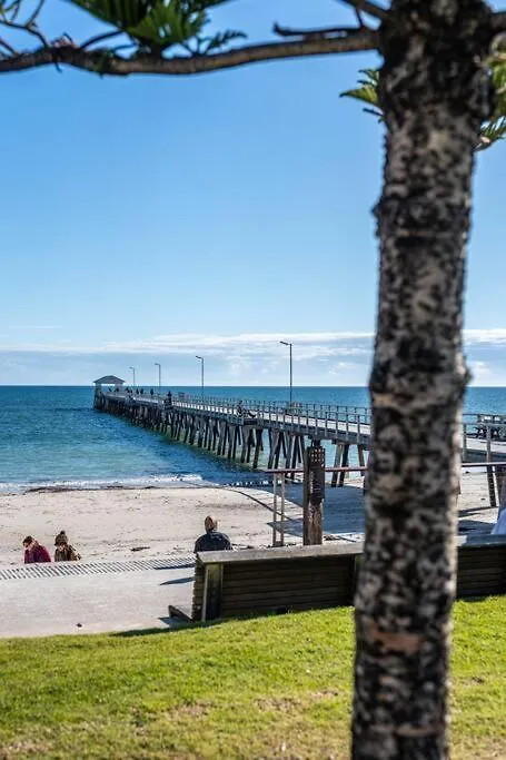 Aqua By The Sea - 1Br, Beachfront, Pool & Gym Henley Beach South